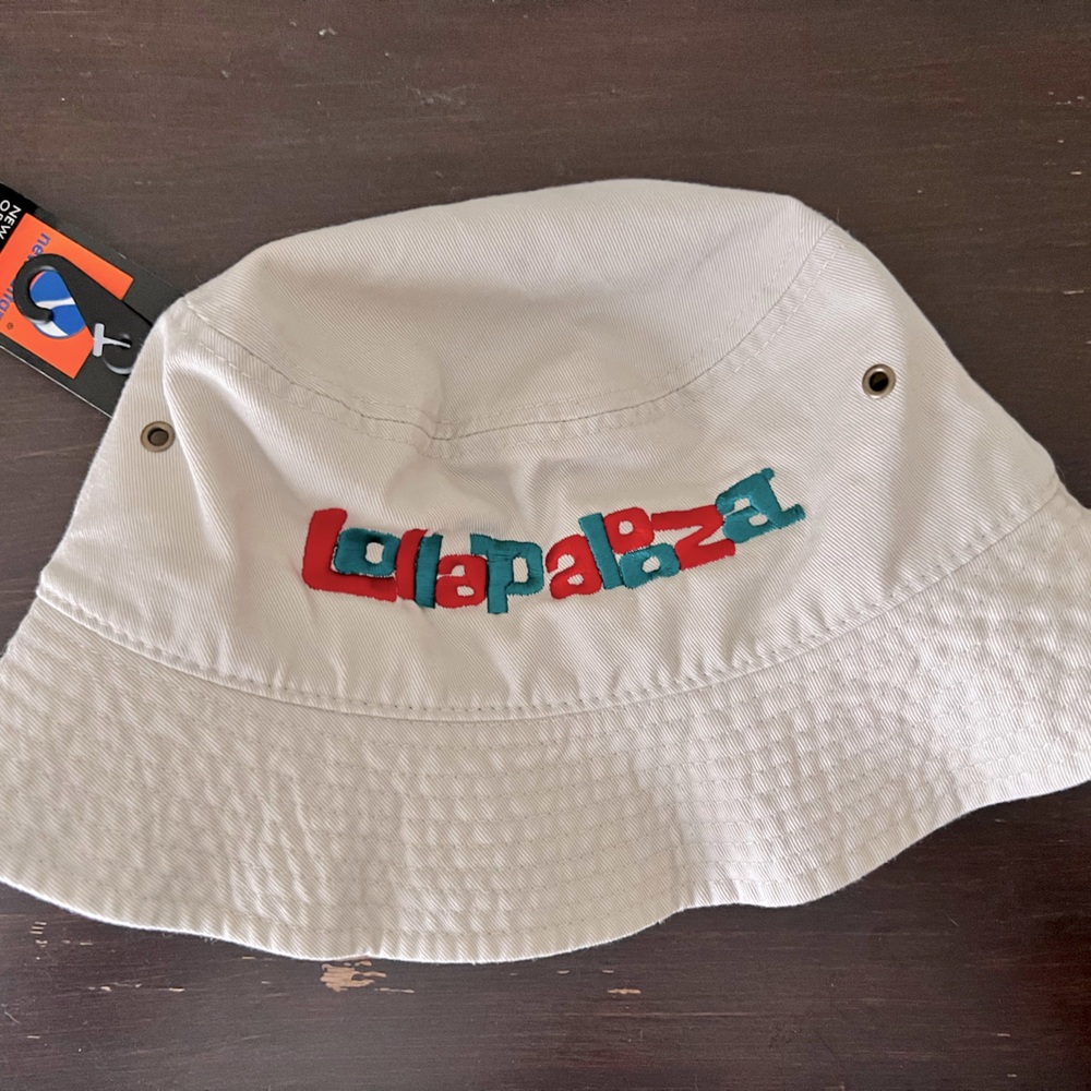 Lollapalooza bucket hat